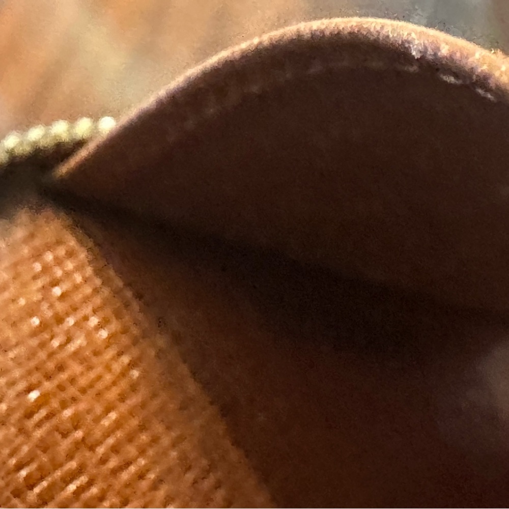 Authentic Vintage Louis Vuitton Zip Around Keyholder. Rare - Picture 9 of 10